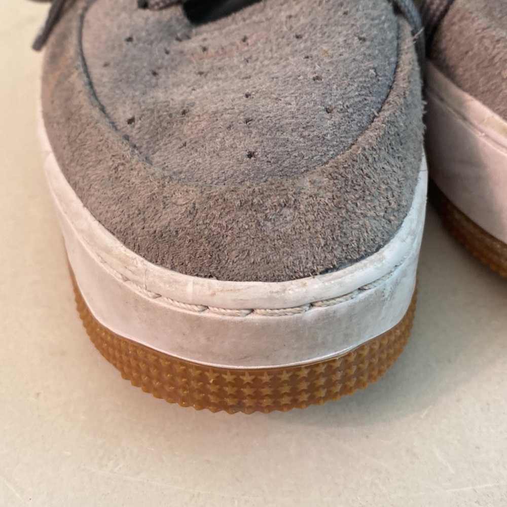Nike Air Force 1 grey shoes - Picture 5 of 16